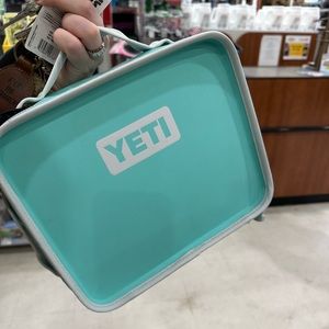 Yeti Daytrip - Aquifer Blue